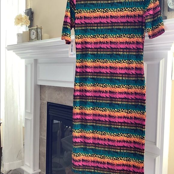 LuLaRoe Dress  - Picture 3 of 5